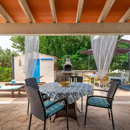 - 32609 Villa Playa de Muro (Mallorca)