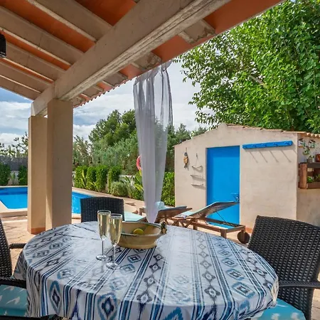 - 32609 Villa